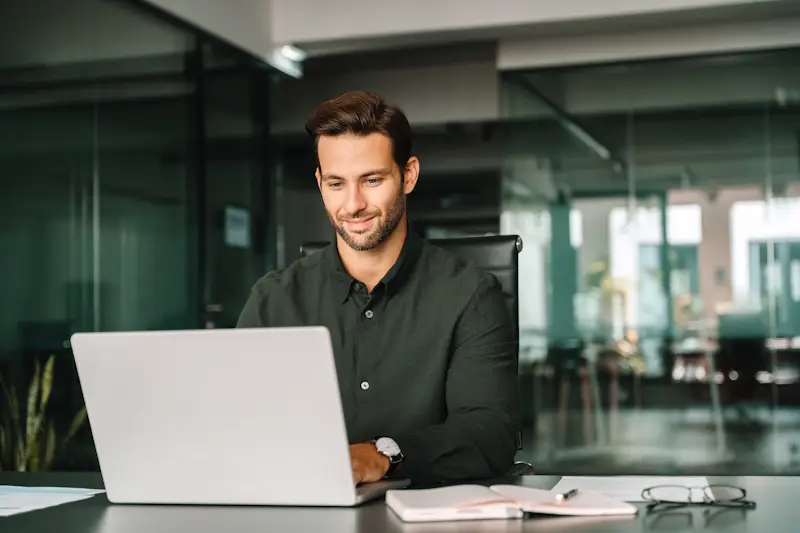 Escalation management for missed recertification deadlines in the IDM-Portal